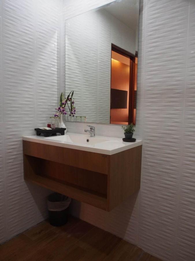 The Little Nest Phuket Hotel Exterior photo