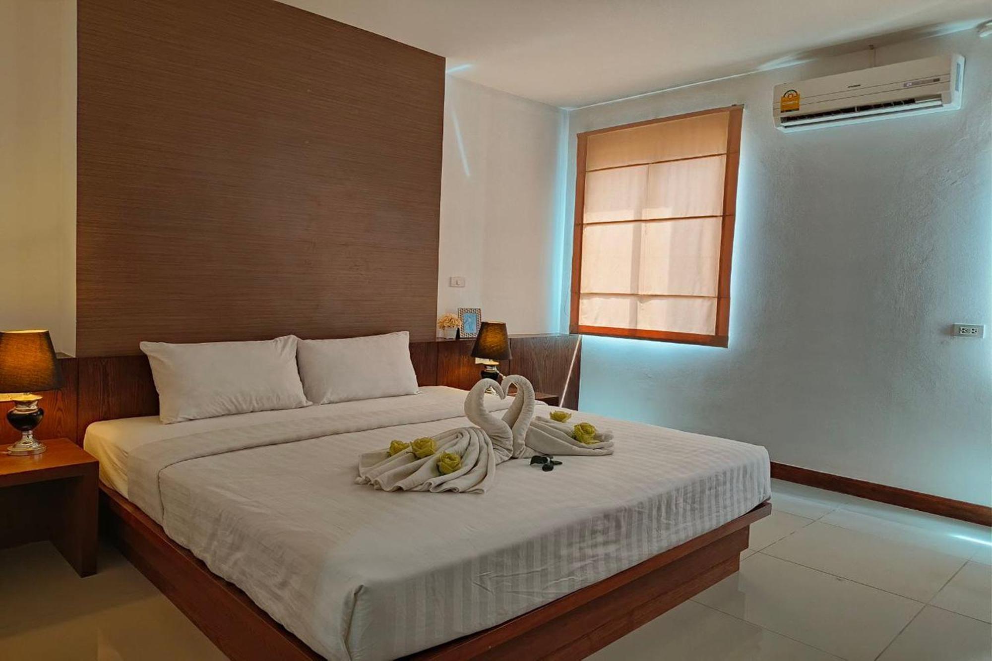 The Little Nest Phuket Hotel Exterior photo