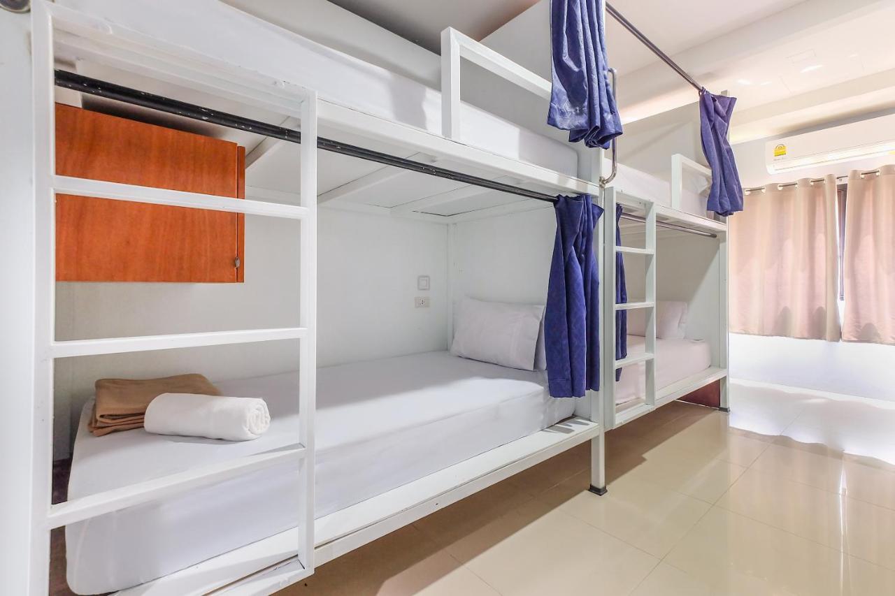 The Little Nest Phuket Hotel Exterior photo